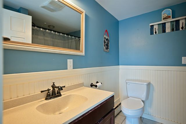 131 South Road, Deerfield, NH 03037