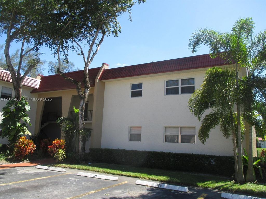 212 Lake Frances Drive 1, West Palm Beach, FL 33411