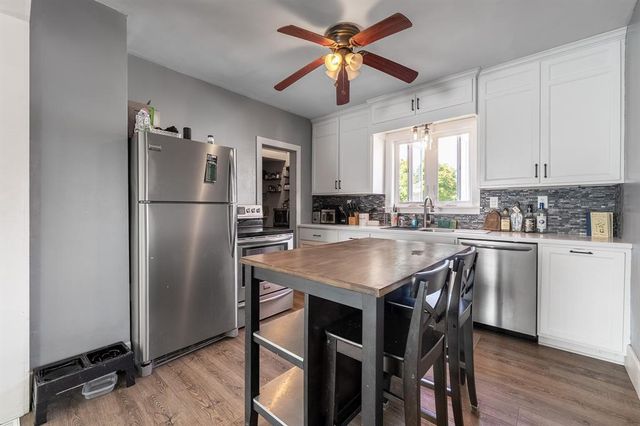 3241 Starr Avenue, Eau Claire, WI 54703