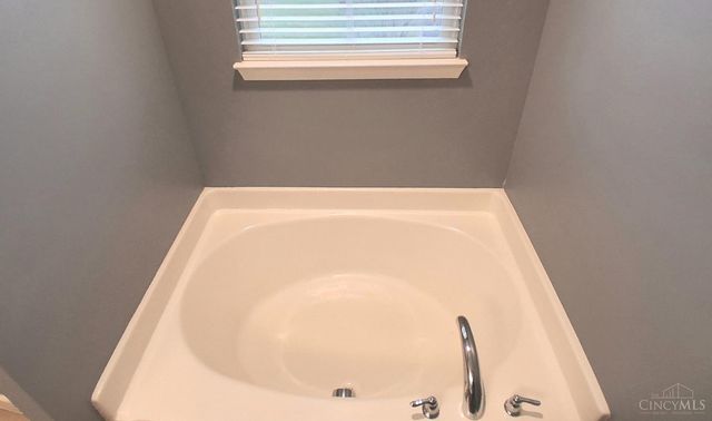 9452 Tebbs Court, Harrison, OH 45030