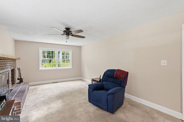 1842 POST OAK TRL, Reston, VA 20191