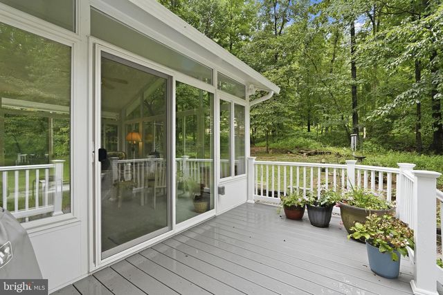 1842 POST OAK TRL, Reston, VA 20191