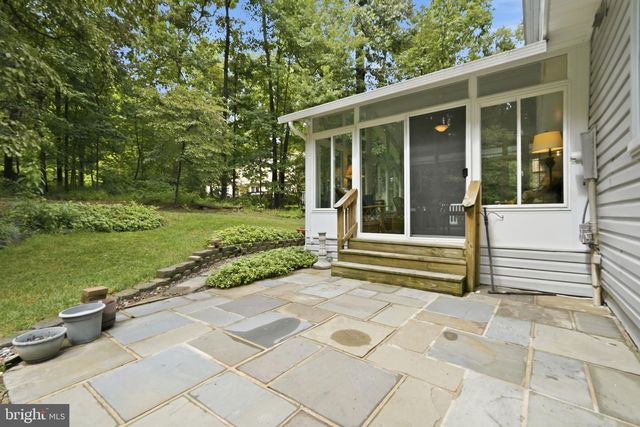 1842 POST OAK TRL, Reston, VA 20191