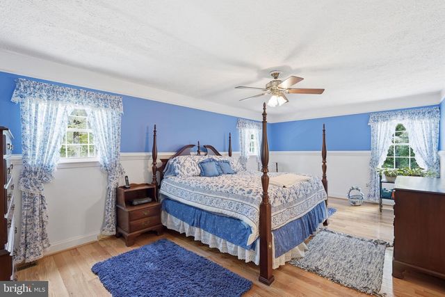 1842 POST OAK TRL, Reston, VA 20191