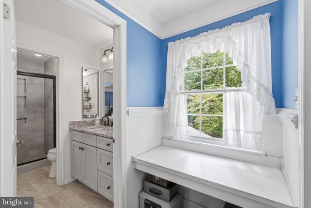 1842 POST OAK TRL, Reston, VA 20191