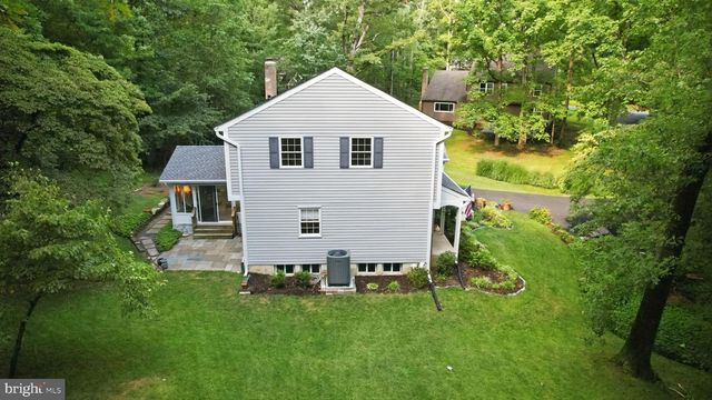 1842 POST OAK TRL, Reston, VA 20191