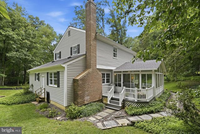 1842 POST OAK TRL, Reston, VA 20191