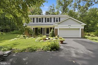 1842 POST OAK TRL, Reston, VA 20191