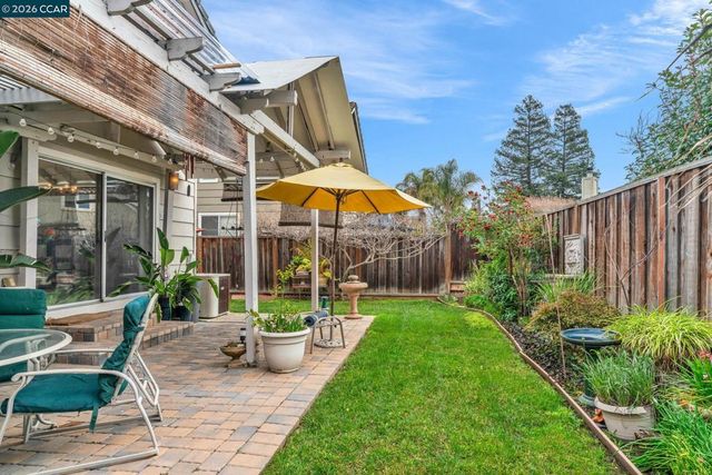 5473 5473 Rainflower Dr, Livermore, CA 94551