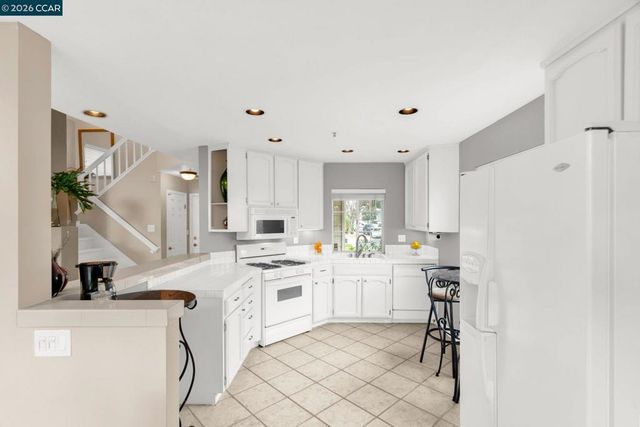 5473 5473 Rainflower Dr, Livermore, CA 94551