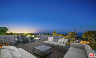 16820 Charmel Lane, Pacific Palisades (los Angeles), CA 90272