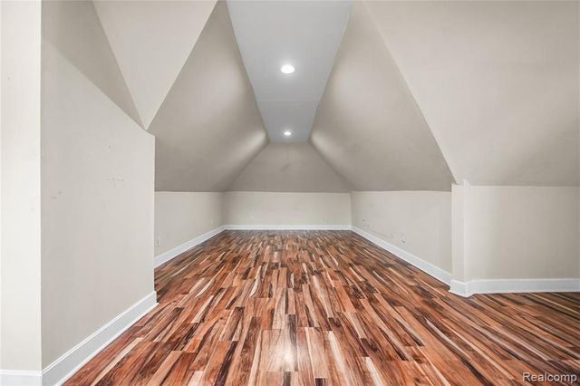 7487 W Outer Drive, Detroit, MI 48235