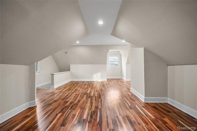 7487 W Outer Drive, Detroit, MI 48235