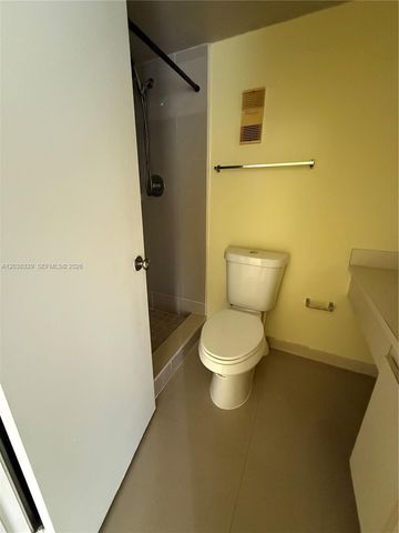 8740 N Sherman Cir 402, Miramar, FL 33025