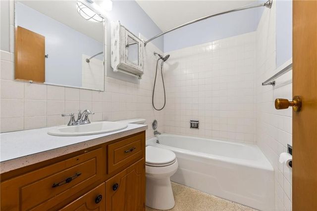 34 Caribou Circle, St Joseph, MO 64506