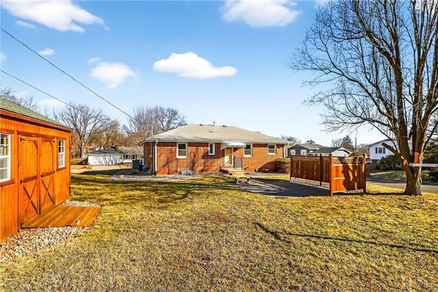 34 Caribou Circle, St Joseph, MO 64506