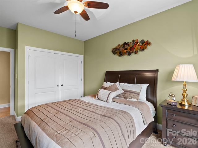 19 Pacifico Drive, Asheville, NC 28806
