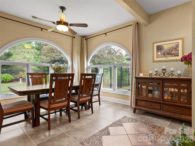 19 Pacifico Drive, Asheville, NC 28806