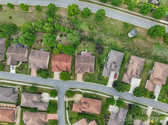 19 Pacifico Drive, Asheville, NC 28806