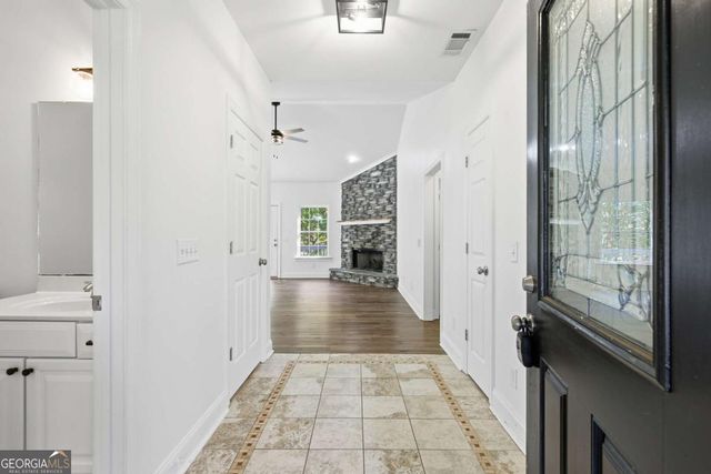 622 Spring Crest Road, Cleveland, GA 30528