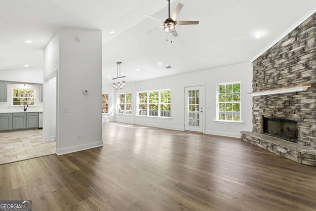 622 Spring Crest Road, Cleveland, GA 30528