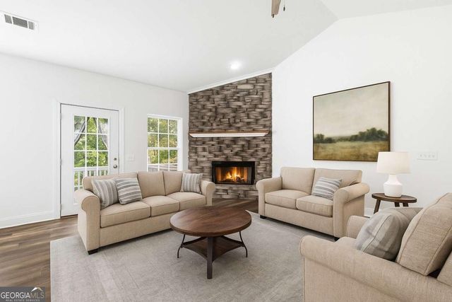622 Spring Crest Road, Cleveland, GA 30528