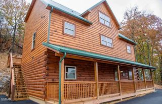 834 String Run Way, Pigeon Forge, TN 37863