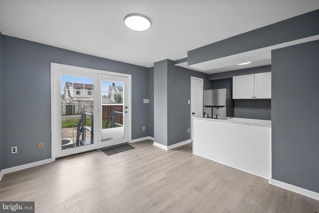 37 2ND AVE, Claymont, DE 19703