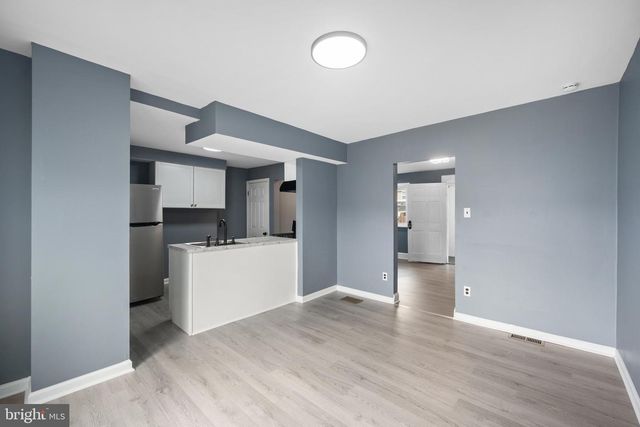 37 2ND AVE, Claymont, DE 19703