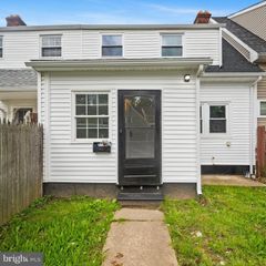 37 2ND AVE, Claymont, DE 19703