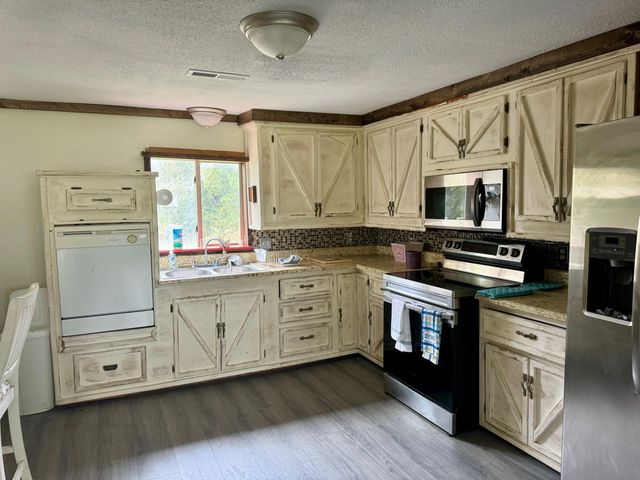 7964 Co Road, O-535, Ava, MO 65608