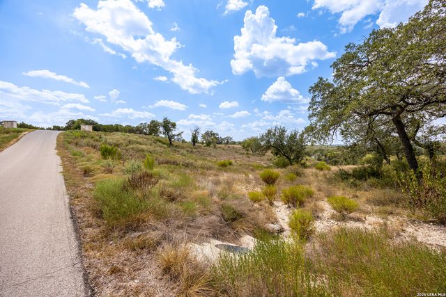 937 Blueridge Vw, Canyon Lake, TX 78133