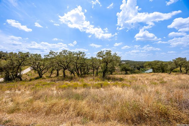 937 Blueridge Vw, Canyon Lake, TX 78133