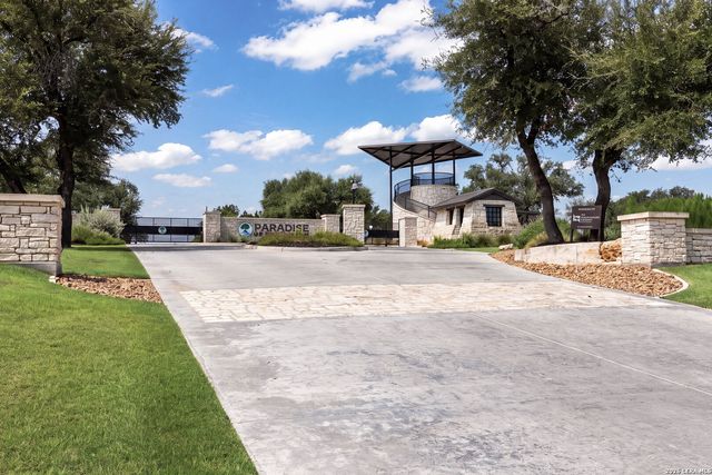937 Blueridge Vw, Canyon Lake, TX 78133