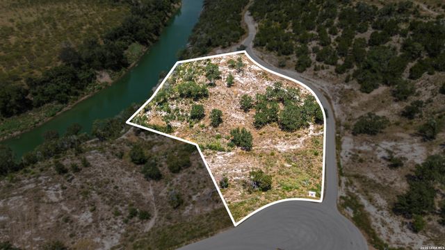 937 Blueridge Vw, Canyon Lake, TX 78133