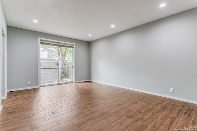 3678 Hidden Dr Apt 604, San Antonio, TX 78217