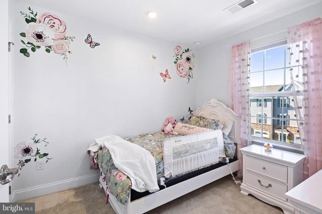 145 MERIDIAN LN, Sewell, NJ 08080