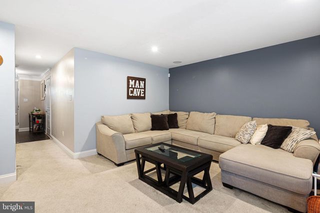 145 MERIDIAN LN, Sewell, NJ 08080