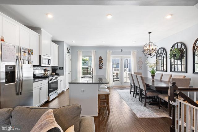 145 MERIDIAN LN, Sewell, NJ 08080