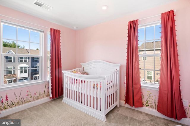 145 MERIDIAN LN, Sewell, NJ 08080