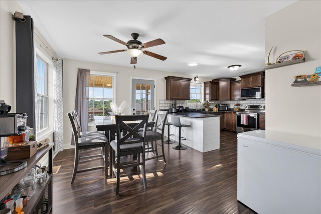 456 Mirren Cir, Clarksville, TN 37042