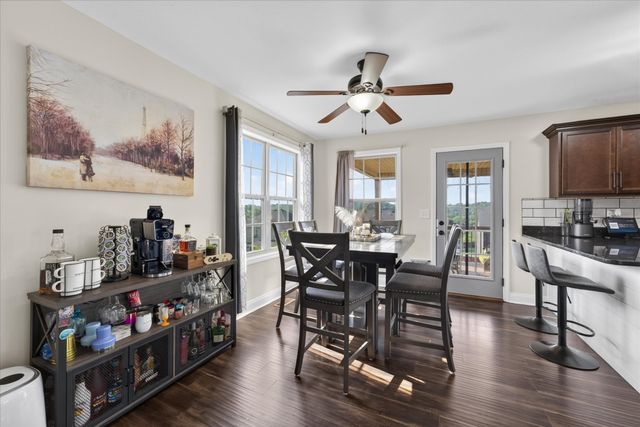 456 Mirren Cir, Clarksville, TN 37042