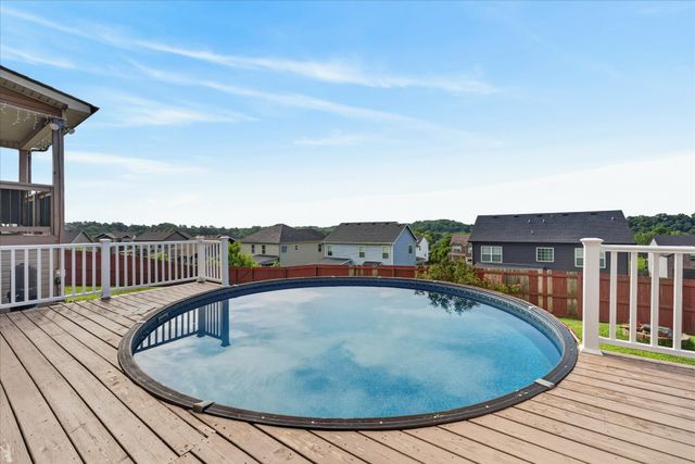 456 Mirren Cir, Clarksville, TN 37042