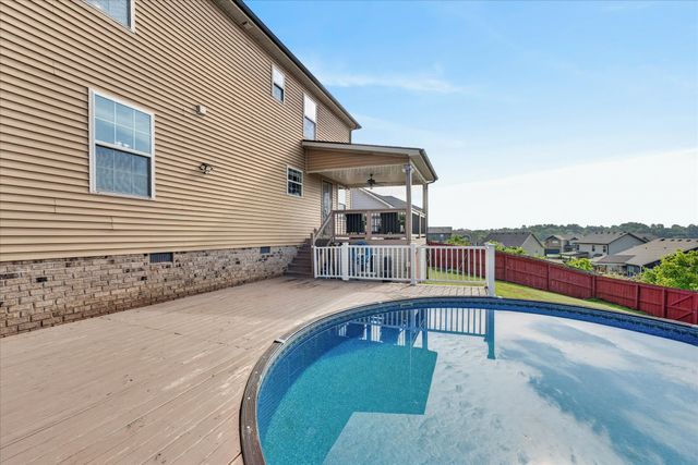 456 Mirren Cir, Clarksville, TN 37042