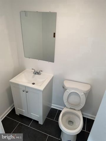 456 S BROADWAY, Gloucester City, NJ 08030