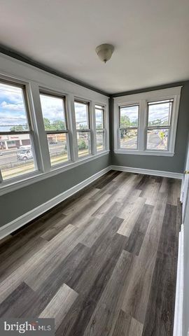 456 S BROADWAY, Gloucester City, NJ 08030
