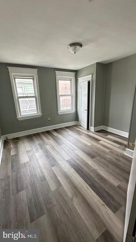456 S BROADWAY, Gloucester City, NJ 08030