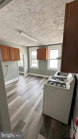 456 S BROADWAY, Gloucester City, NJ 08030