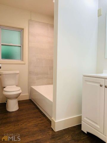 364 Brooks Avenue SW, Atlanta, GA 30310