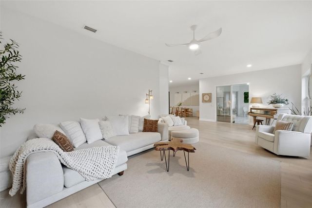 4 AUGUSTA TRAIL, Palm Coast, FL 32137